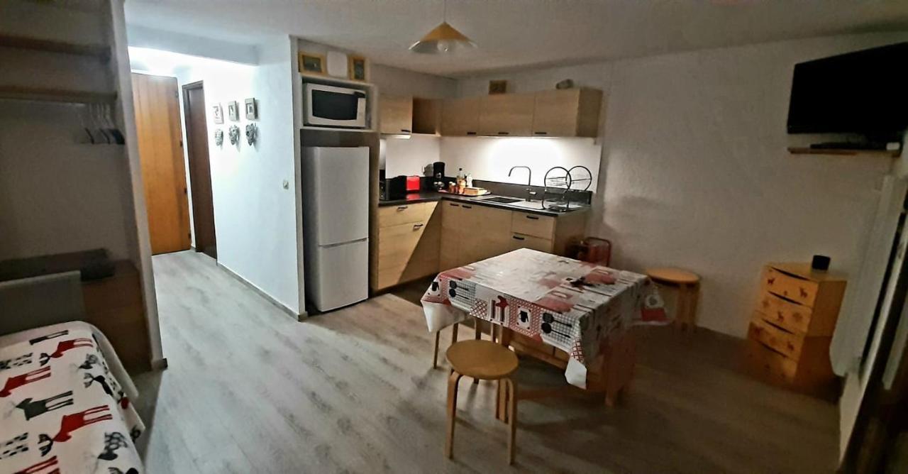 Appartement 4 Personnes Porte Puymorens Exterior photo